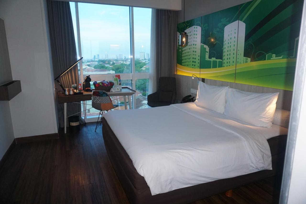 The Southern Hotel Surabaya Formerly Ibis Styles Surabaya Jemursari Luaran gambar