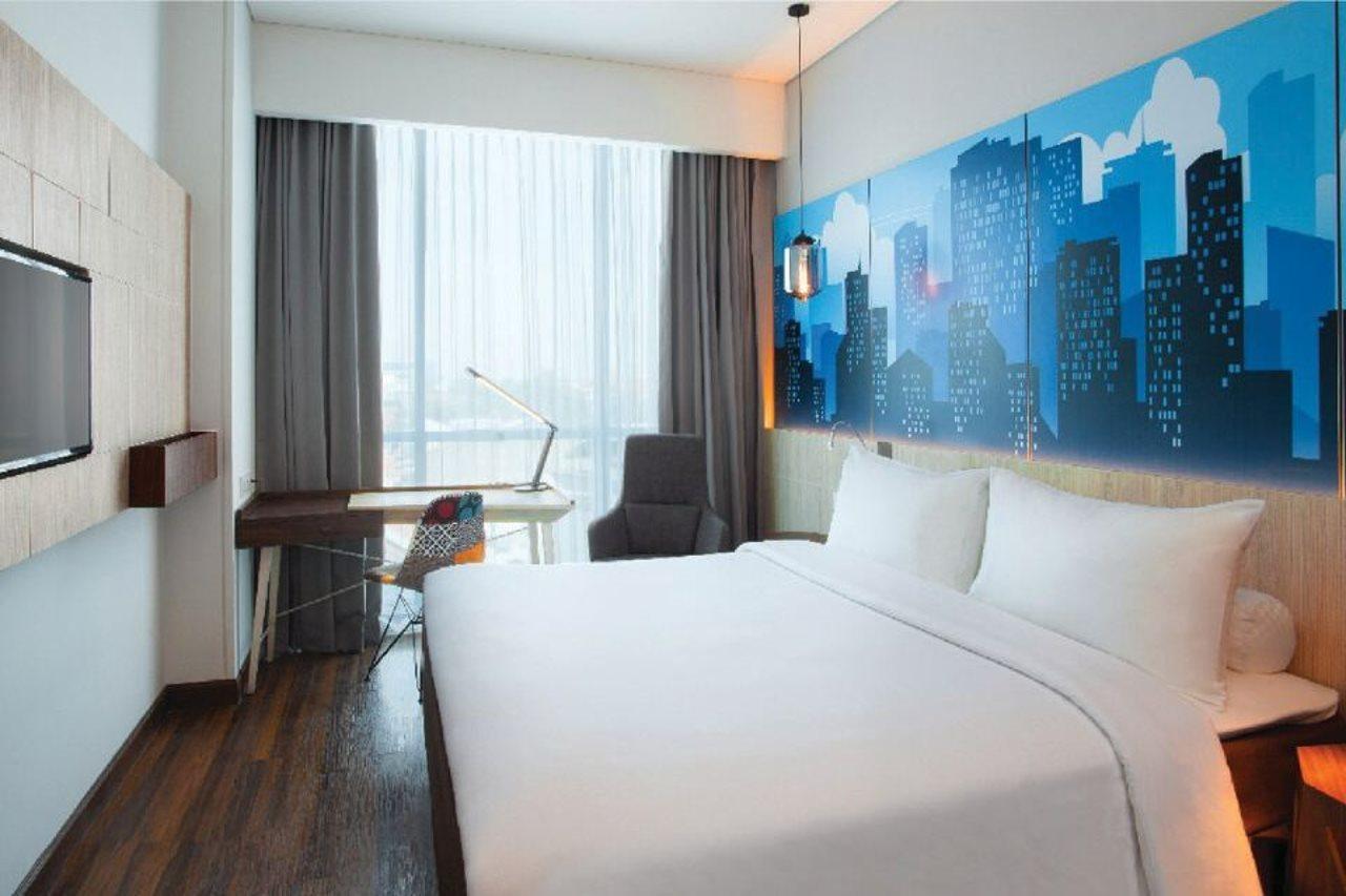 The Southern Hotel Surabaya Formerly Ibis Styles Surabaya Jemursari Luaran gambar